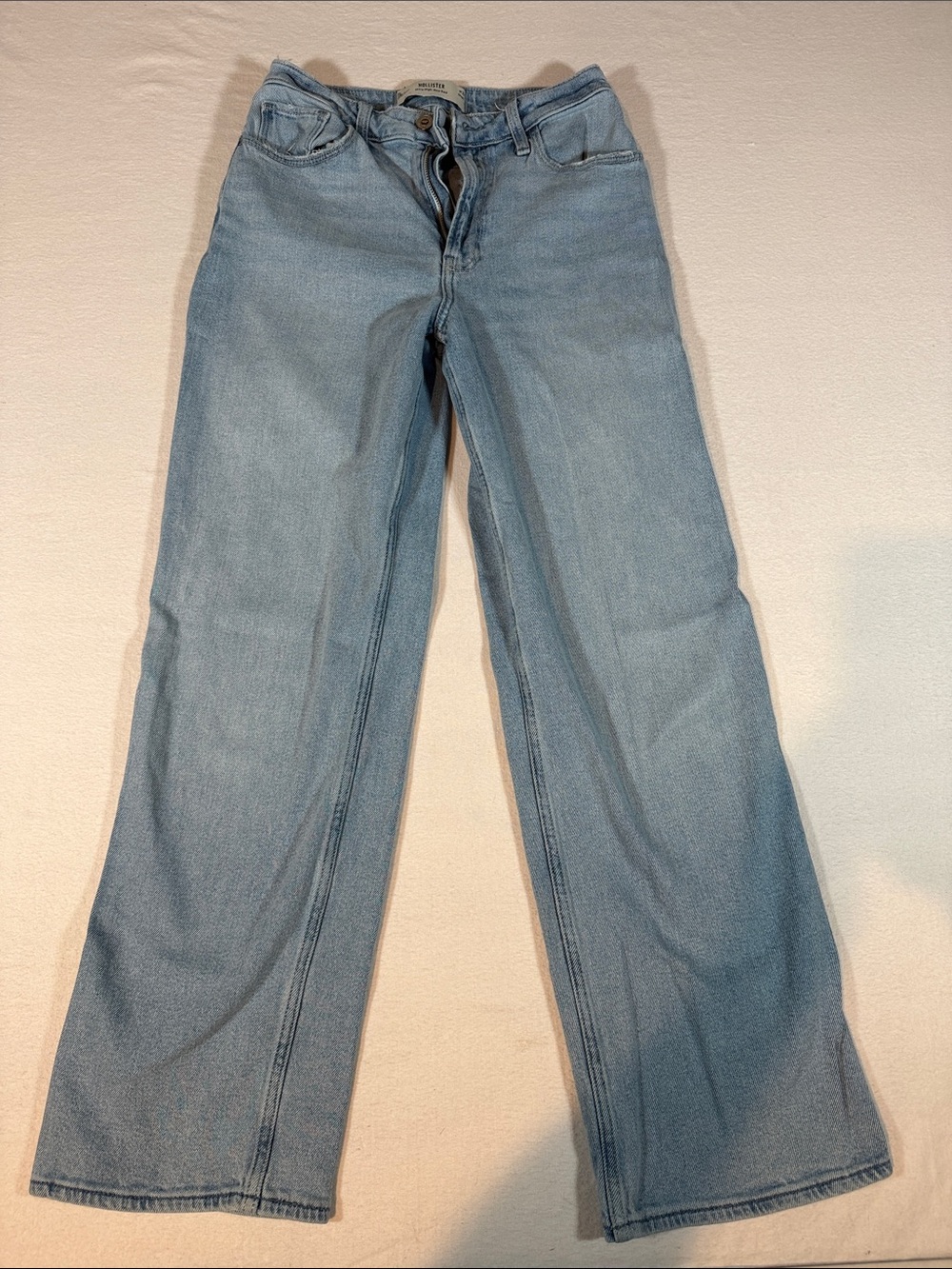 Hollister high-rise 26 short, Light Blue Wide-Leg Women’s Jeans